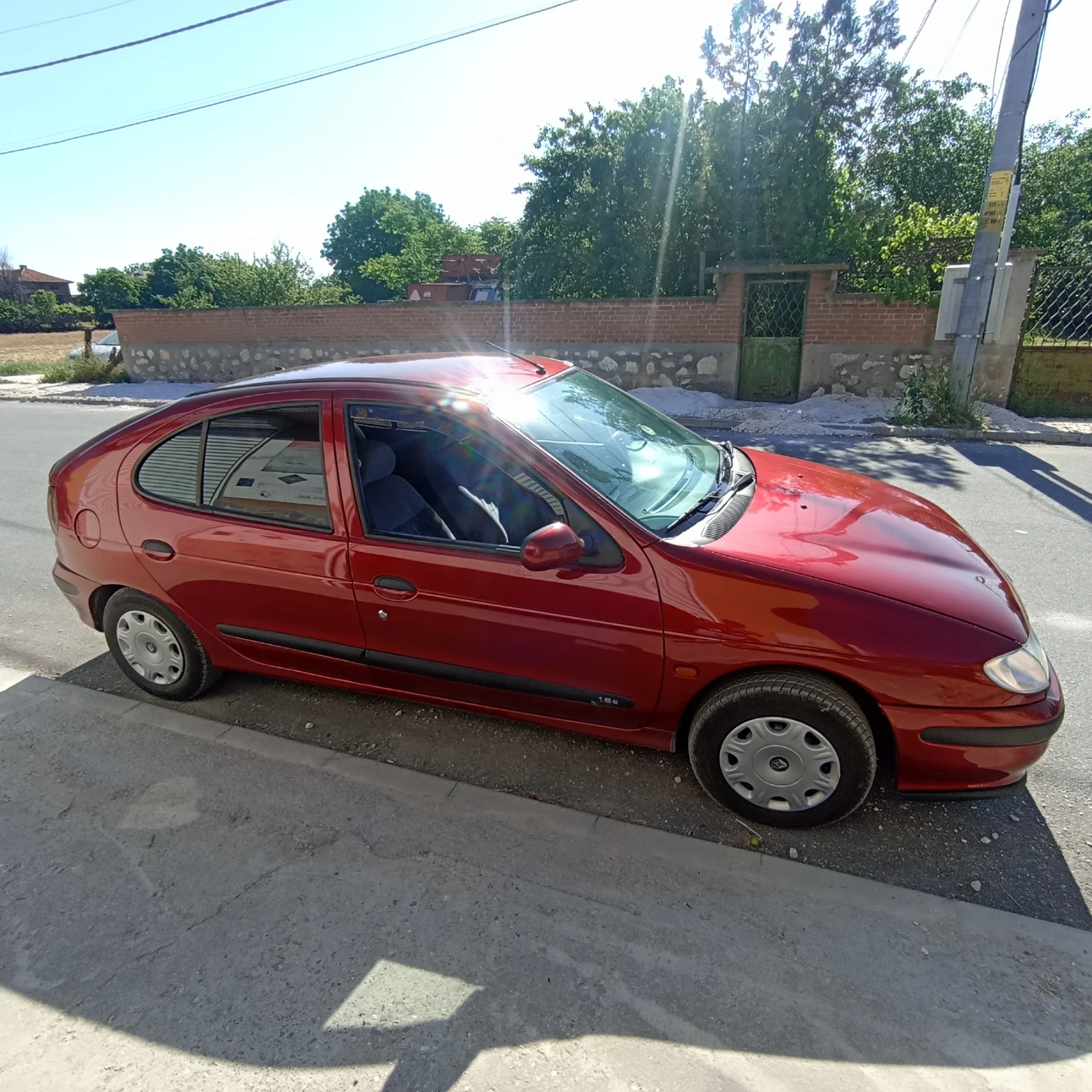Renault Megane, снимка 2 - Автомобили и джипове - 54724598