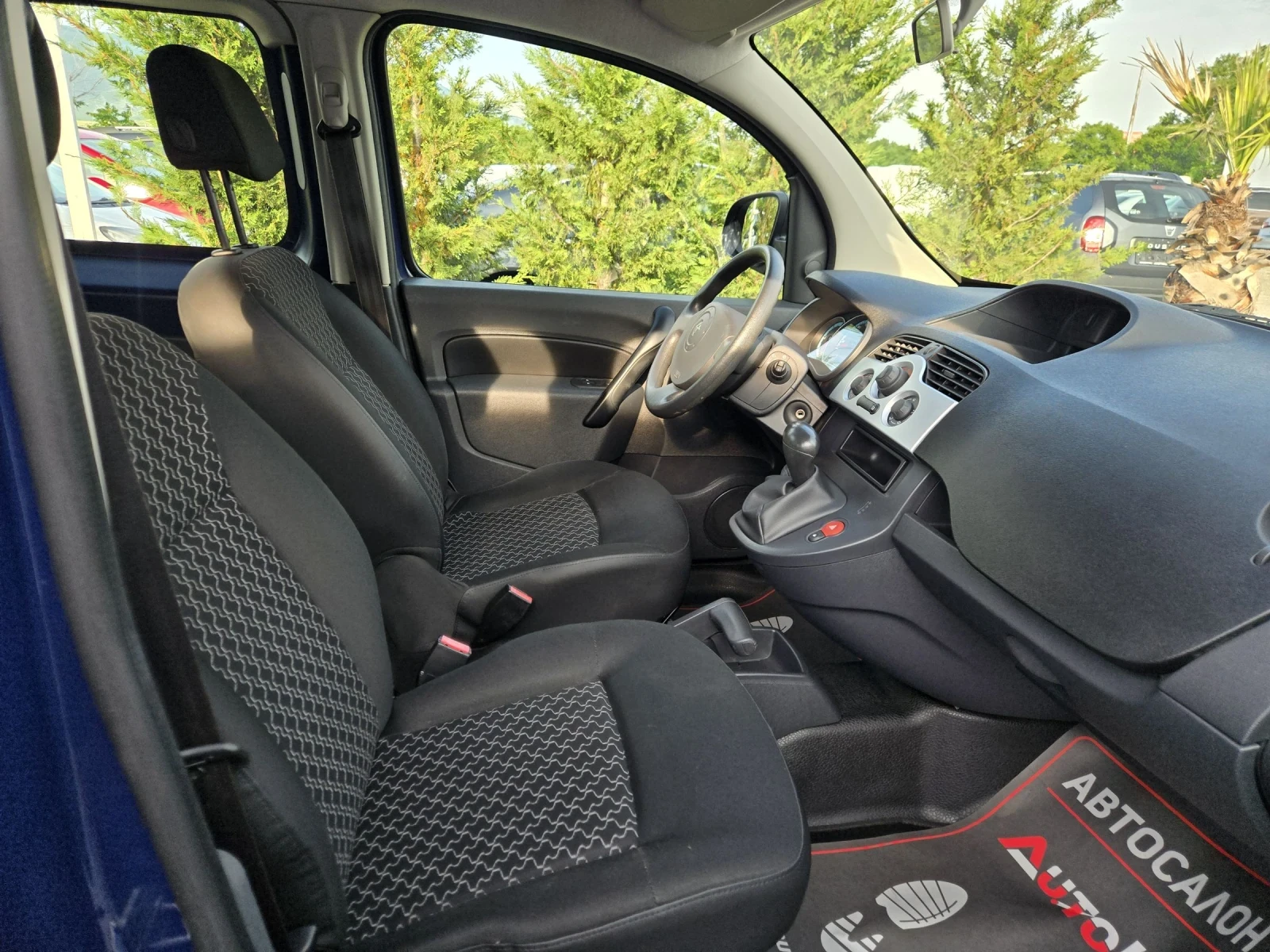 Renault Kangoo ELECTRIC= MAXI= 48.000KM, снимка 14 - Автомобили и джипове - 54742098