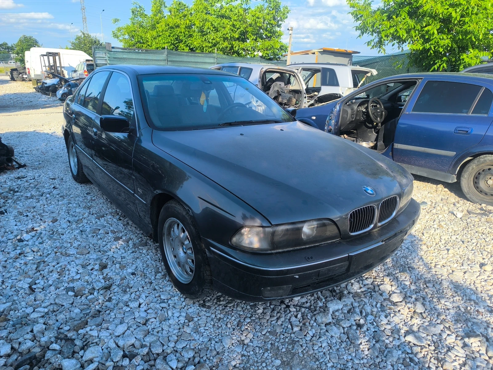 BMW 530 184к.с. Автомат НА ЧАСТИ , снимка 2 - Автомобили и джипове - 54755101
