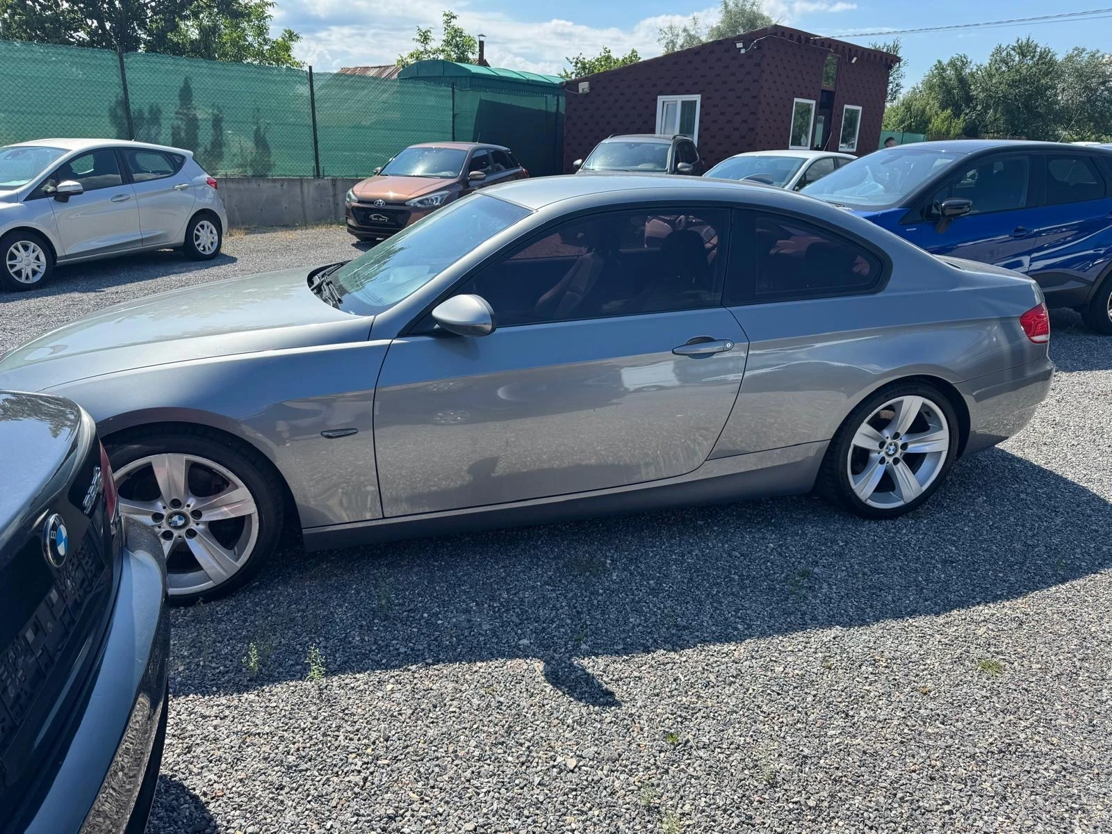 BMW 320 320D, снимка 3 - Автомобили и джипове - 54940268