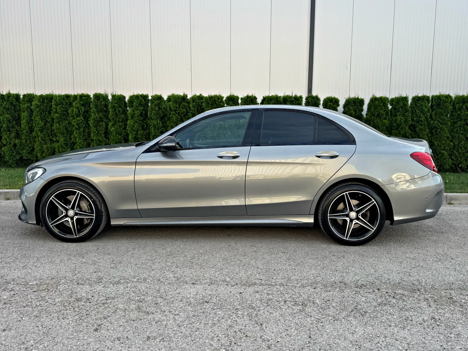 Mercedes-Benz C 250 CDI 4Matic/AMG/ШВЕЙЦАРИЯ!!!, снимка 4 - Автомобили и джипове - 54993193