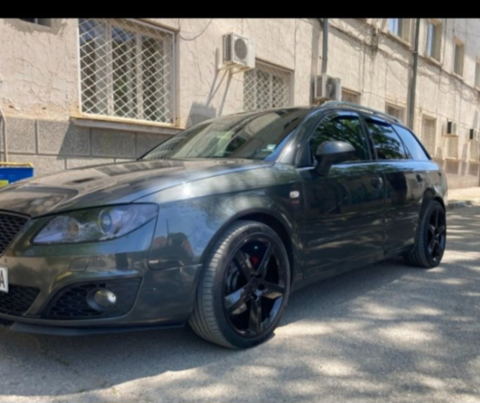 Seat Exeo, снимка 2 - Автомобили и джипове - 55136132