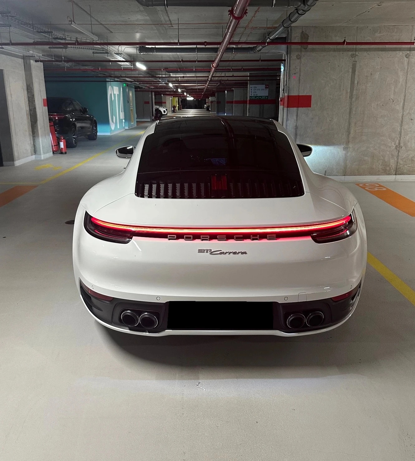 Porsche 911 992 Carrera Coupe, снимка 3 - Автомобили и джипове - 55187552