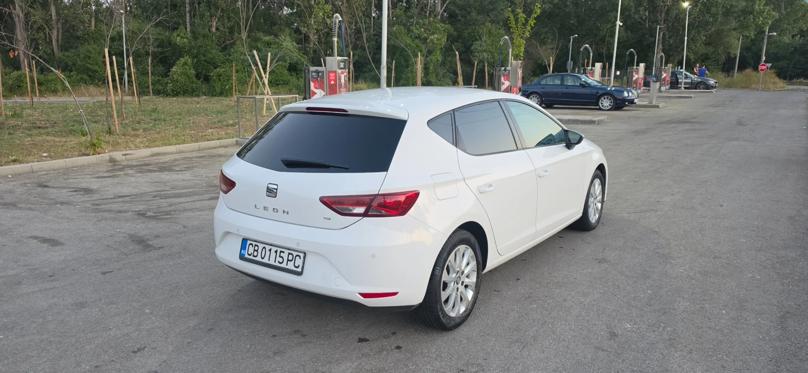Seat Leon, снимка 6 - Автомобили и джипове - 55546833