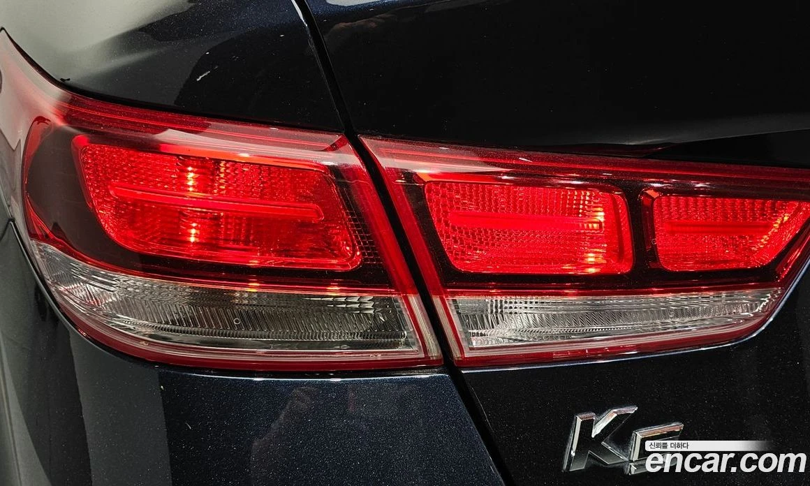Kia K5 1.7 Diesel Prestige, снимка 8 - Автомобили и джипове - 55669081