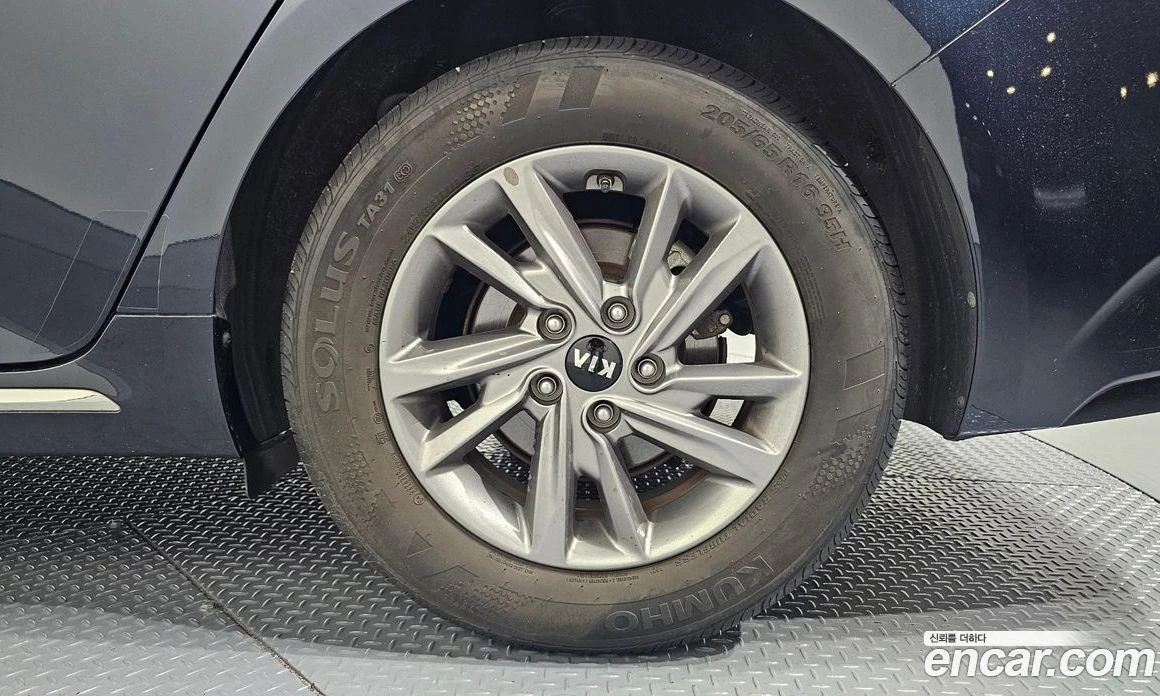 Kia K5 1.7 Diesel Prestige, снимка 6 - Автомобили и джипове - 55669081