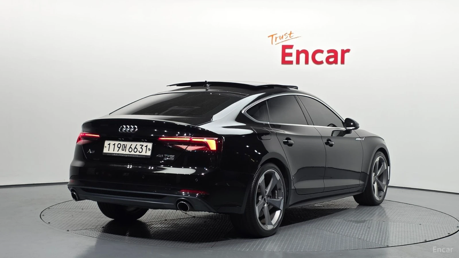 Audi A5 45TFSI/QUATTRO/PREMIUM/SPORTBACK/, снимка 3 - Автомобили и джипове - 55681210