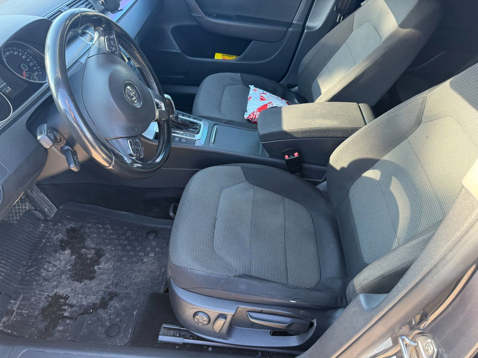 VW Passat Напълно обслужен , снимка 9 - Автомобили и джипове - 55949138