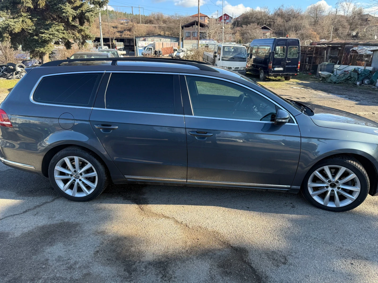 VW Passat Напълно обслужен , снимка 5 - Автомобили и джипове - 55949138