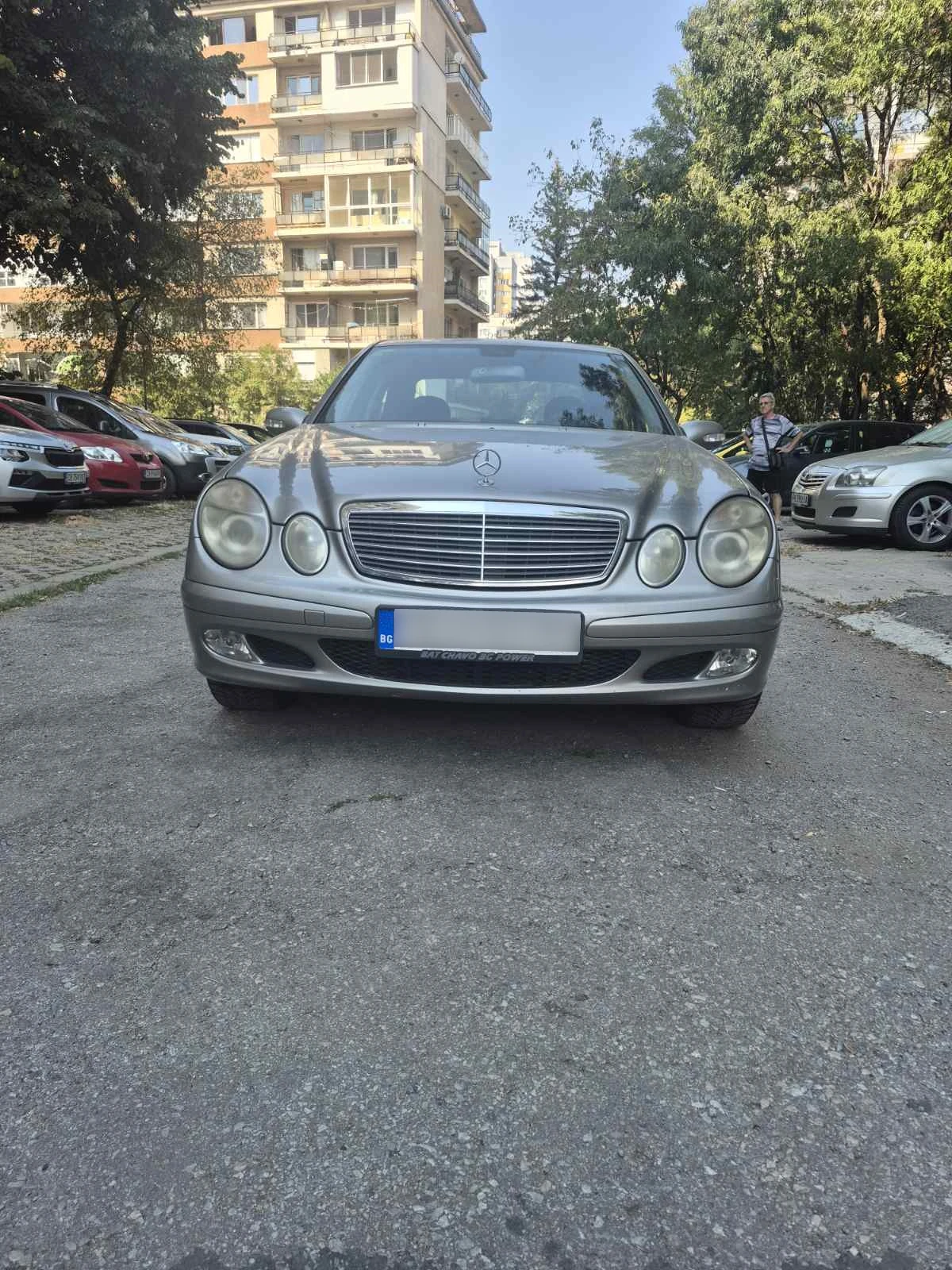 Mercedes-Benz E 200