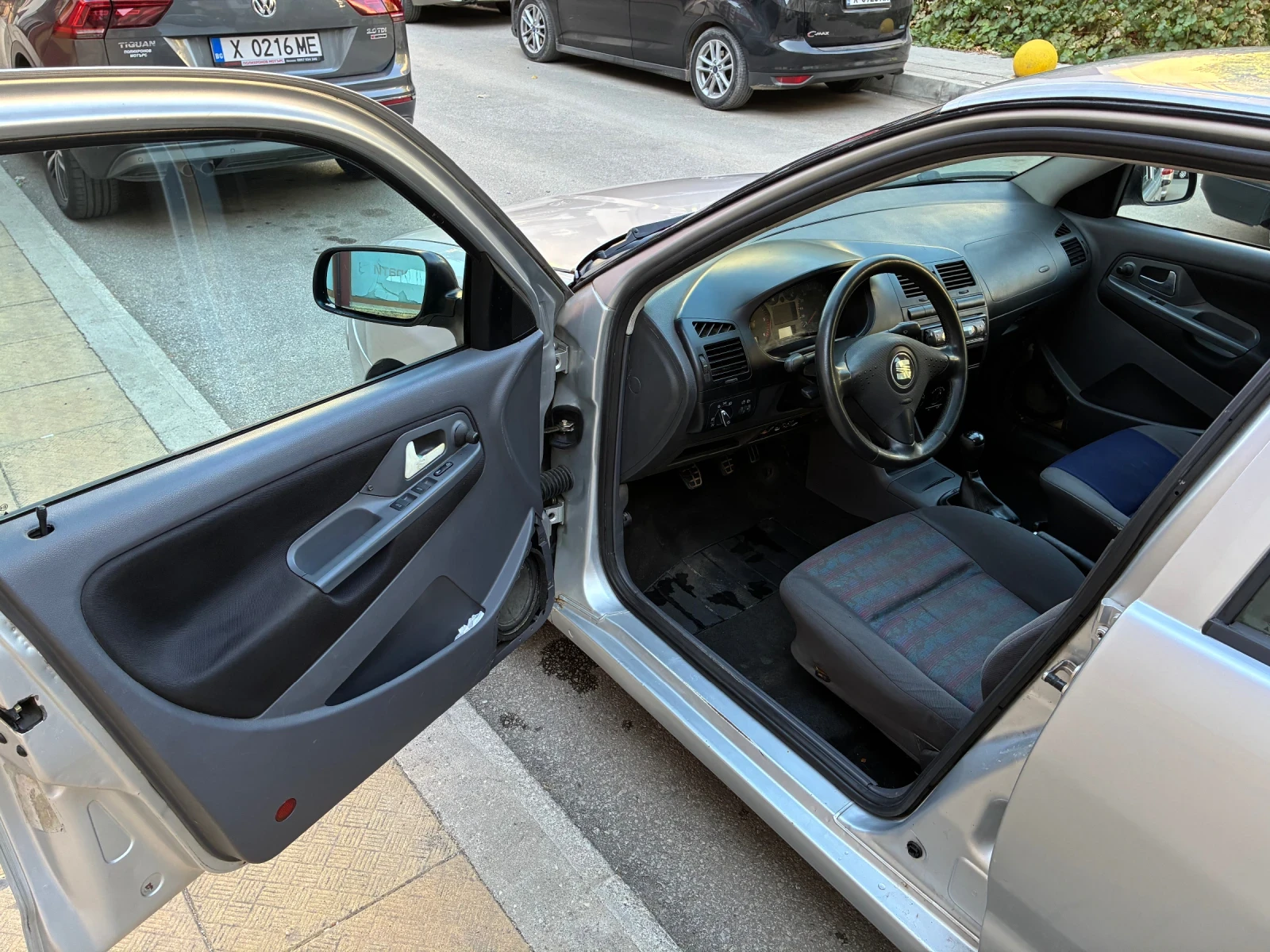 Seat Cordoba, снимка 11 - Автомобили и джипове - 56253242