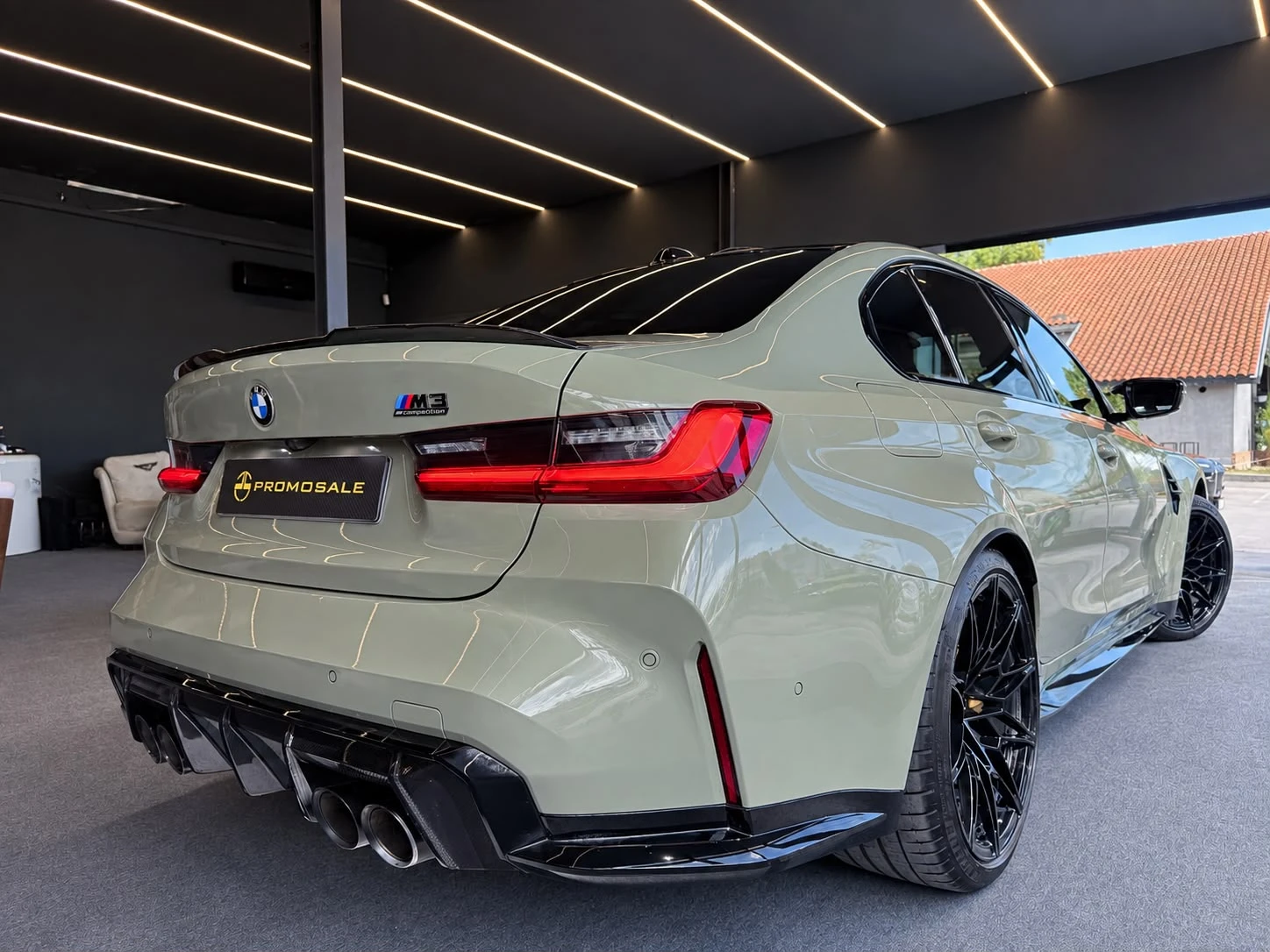 BMW M3 Competition* Full* Carbon Ceramic* H&K* ЛИЗИНГ , снимка 6 - Автомобили и джипове - 56294282