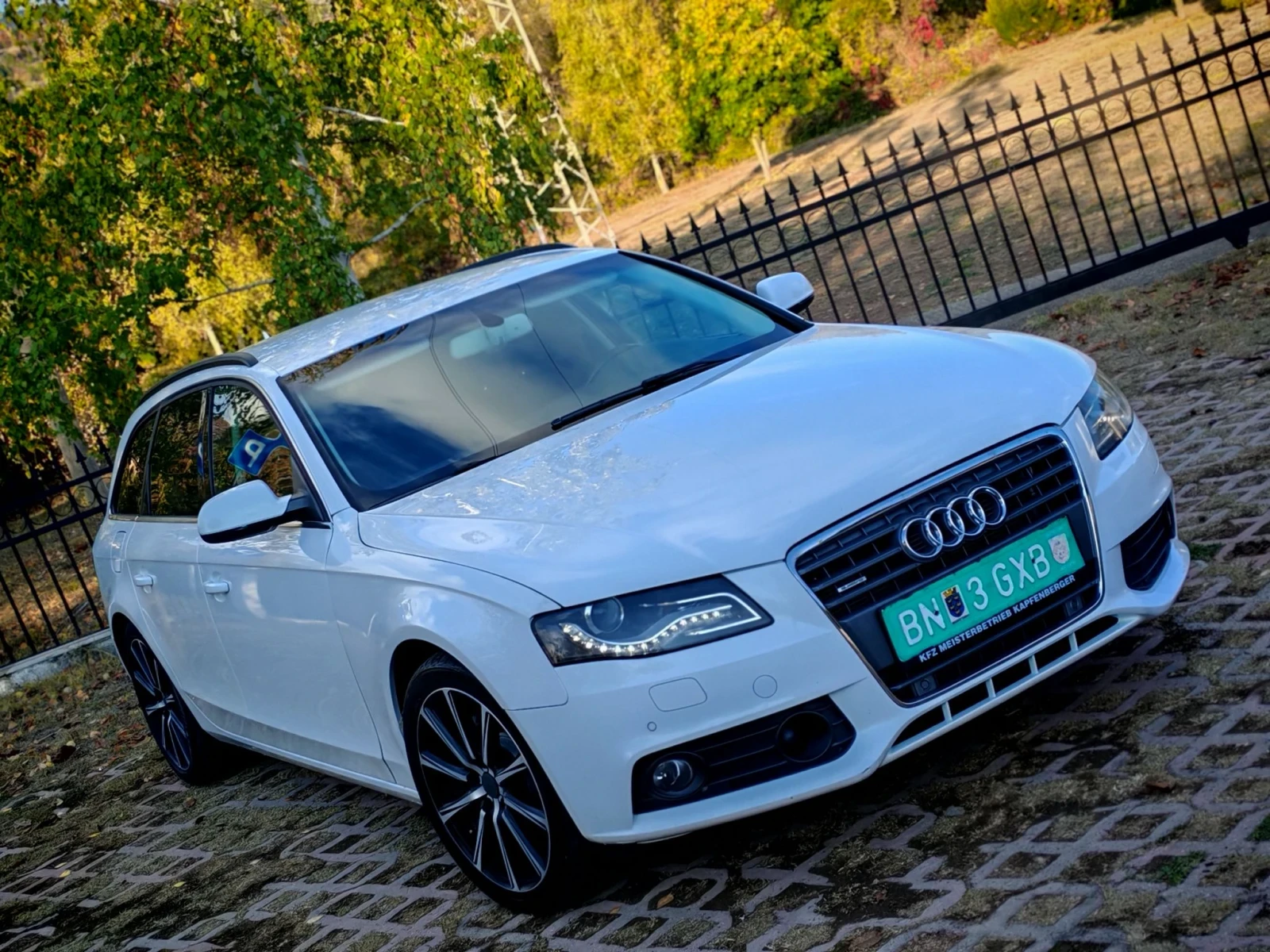 Audi A4 2.0TDI(143)* QUATTRO* 6-СКОРОСТИ* НОВ ВНОС* 