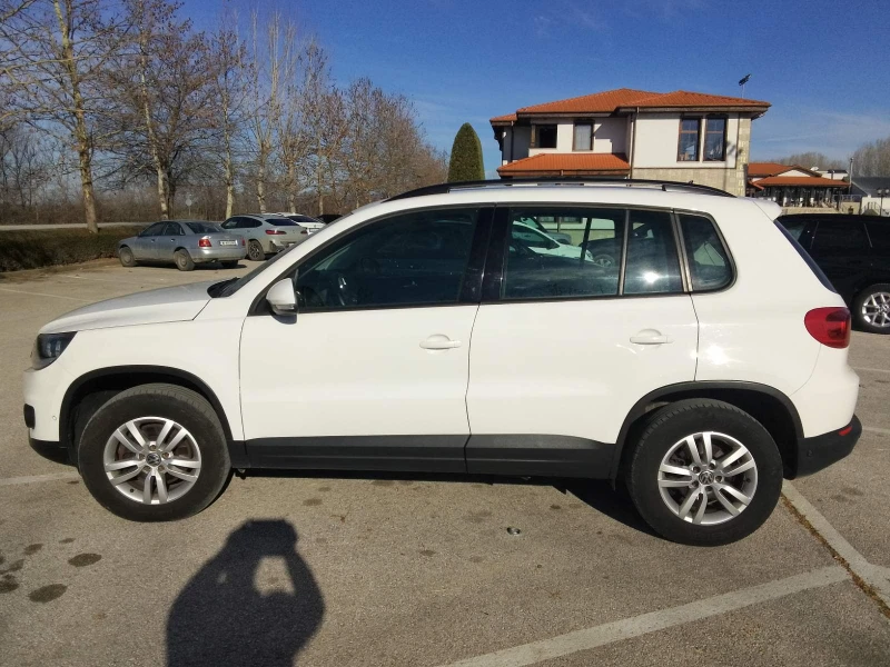 VW Tiguan, снимка 1 - Автомобили и джипове - 49425324