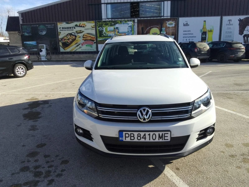 VW Tiguan, снимка 2 - Автомобили и джипове - 49425324