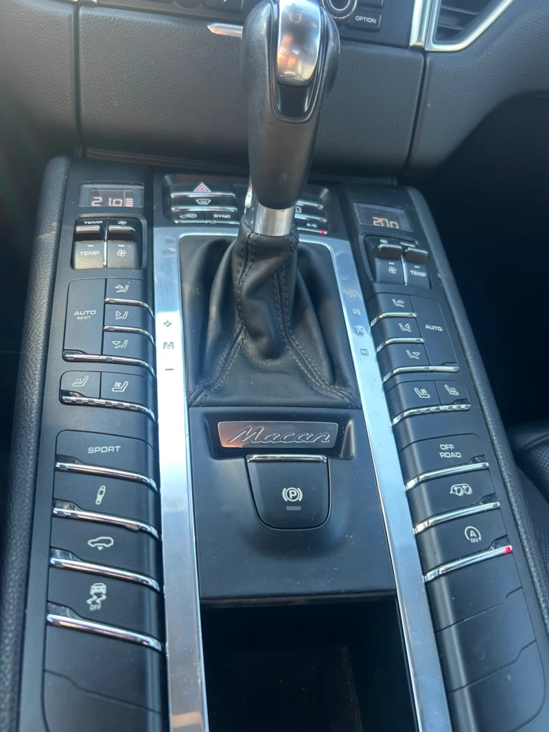 Porsche Macan Porsche Macan S, снимка 15 - Автомобили и джипове - 52508359