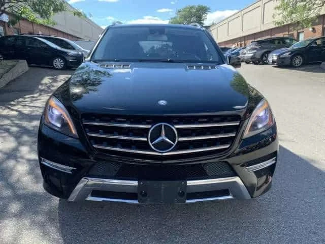 Mercedes-Benz ML 350 * 3.5 V6 Бензин * AMG Line * Фиксирана цена до БГ , снимка 2 - Автомобили и джипове - 55200521