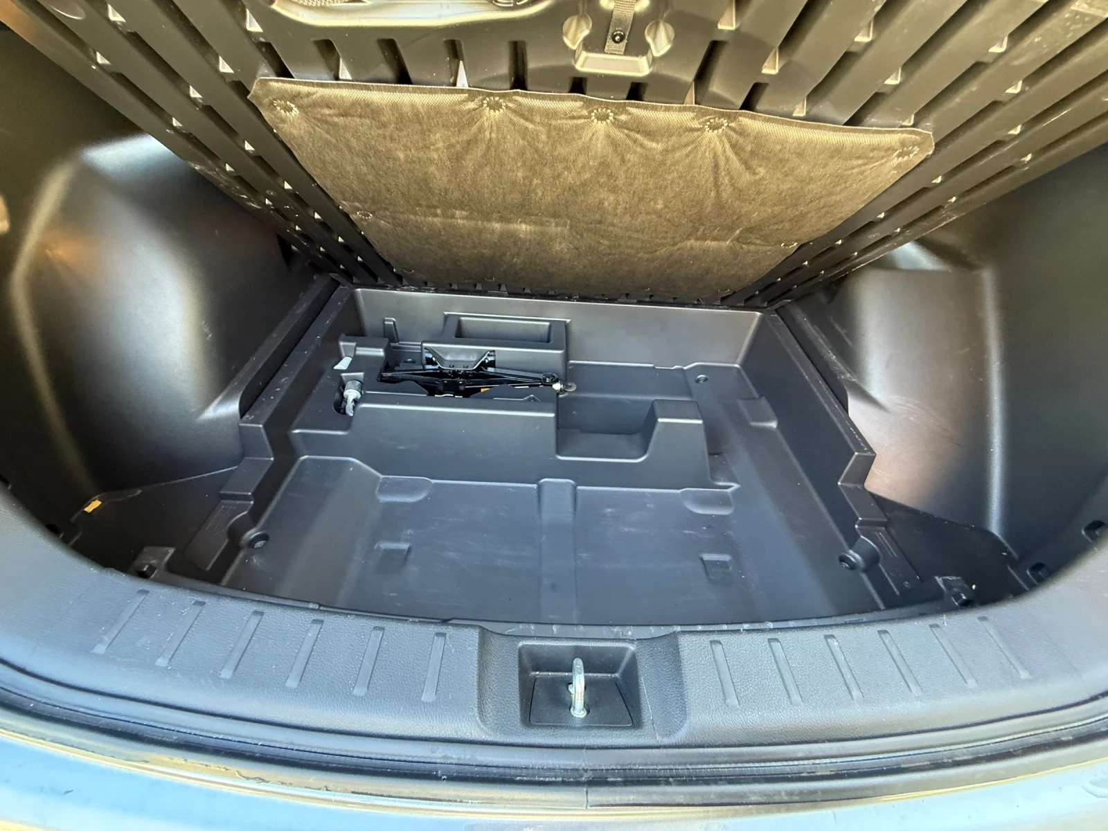 Mitsubishi Eclipse Cross 1.5T/S-AWC/  | Mobile.bg   16