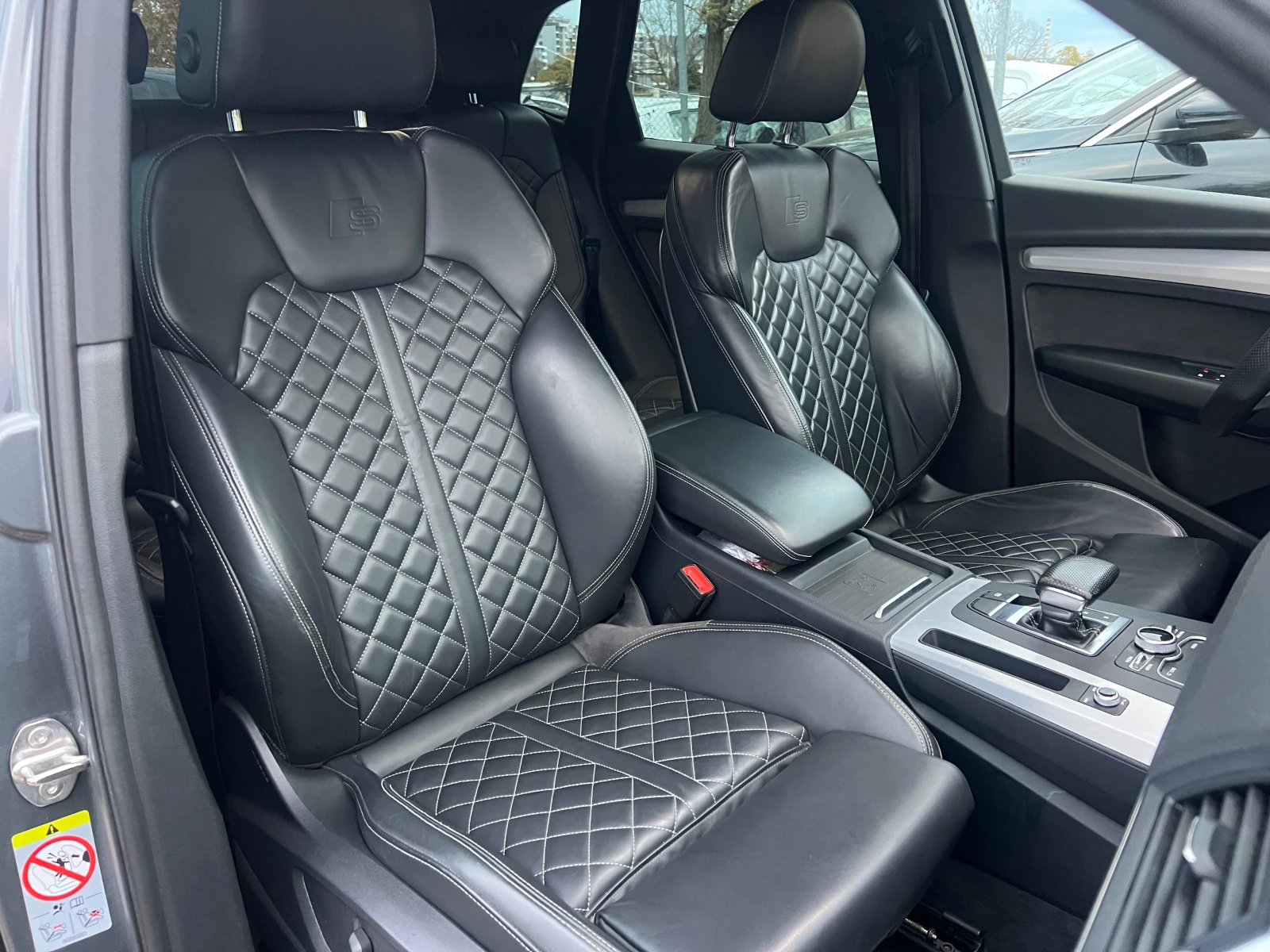 Audi Q5 3.0TDI 3xSline CAMERA  NAVI KEY LESS DISTR , снимка 11 - Автомобили и джипове - 53726464