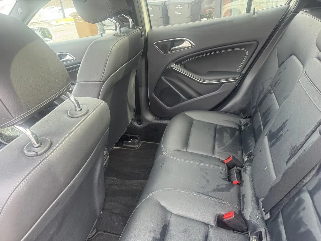 Mercedes-Benz GLA 4MATIC* АвтоКредит* (ЦЕНА ДО БГ), снимка 10 - Автомобили и джипове - 53998297