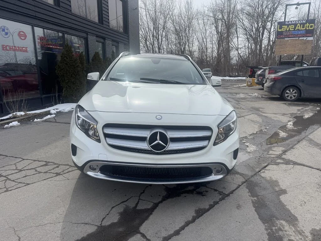 Mercedes-Benz GLA 4MATIC* АвтоКредит* (ЦЕНА ДО БГ), снимка 2 - Автомобили и джипове - 53998297