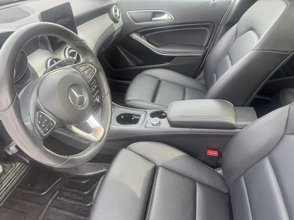 Mercedes-Benz GLA 4MATIC* АвтоКредит* (ЦЕНА ДО БГ), снимка 9 - Автомобили и джипове - 53998297