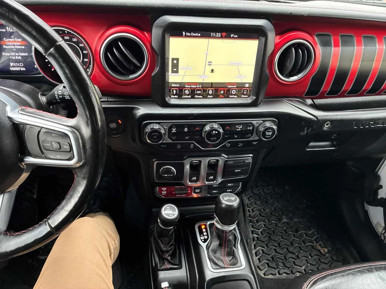 Jeep Wrangler  Rubicon /CARFAX/ОТ ПРЕДСТАВИТЕЛСТВО/КЛИП, снимка 11 - Автомобили и джипове - 53998158