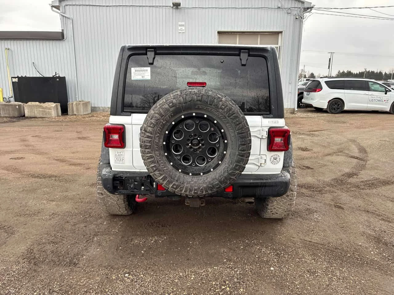 Jeep Wrangler  Rubicon /CARFAX/ОТ ПРЕДСТАВИТЕЛСТВО/КЛИП, снимка 5 - Автомобили и джипове - 53998158