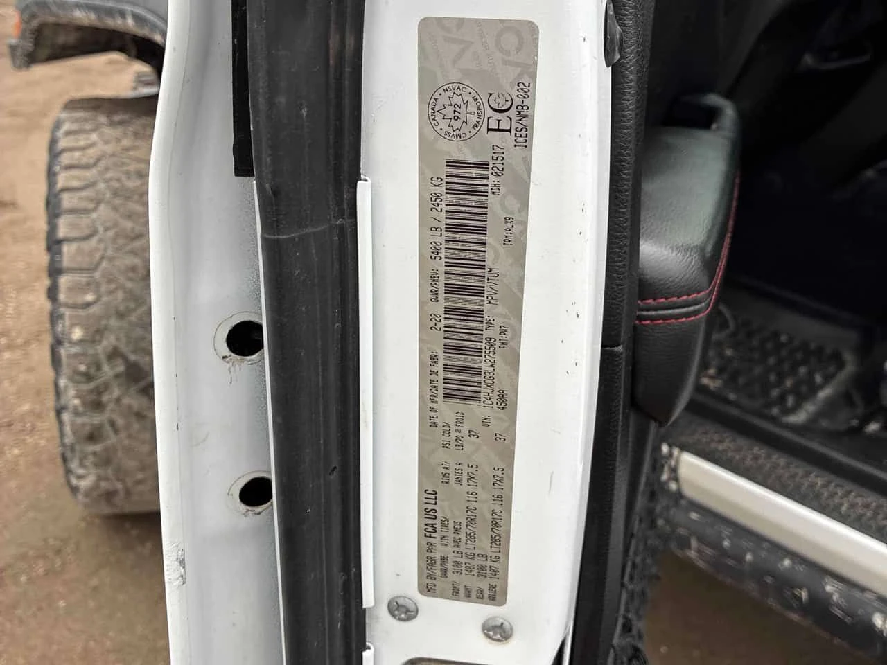 Jeep Wrangler  Rubicon /CARFAX/ОТ ПРЕДСТАВИТЕЛСТВО/КЛИП, снимка 12 - Автомобили и джипове - 53998158