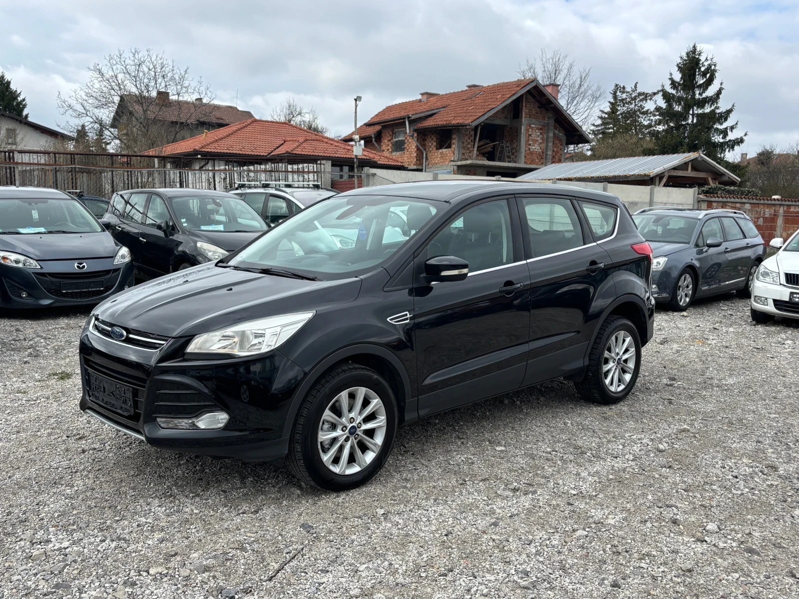 Ford Kuga 2.0-150кс, автомат, снимка 3 - Автомобили и джипове - 54037232