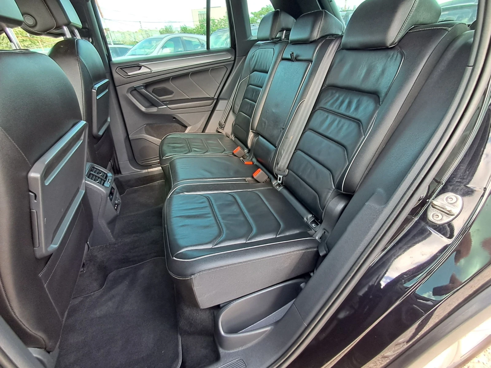 VW Tiguan 2.0TDI 190�.� 4�4 R LINE DIGITAL, ��������� , ���� | Mobile.bg � ����������� 10