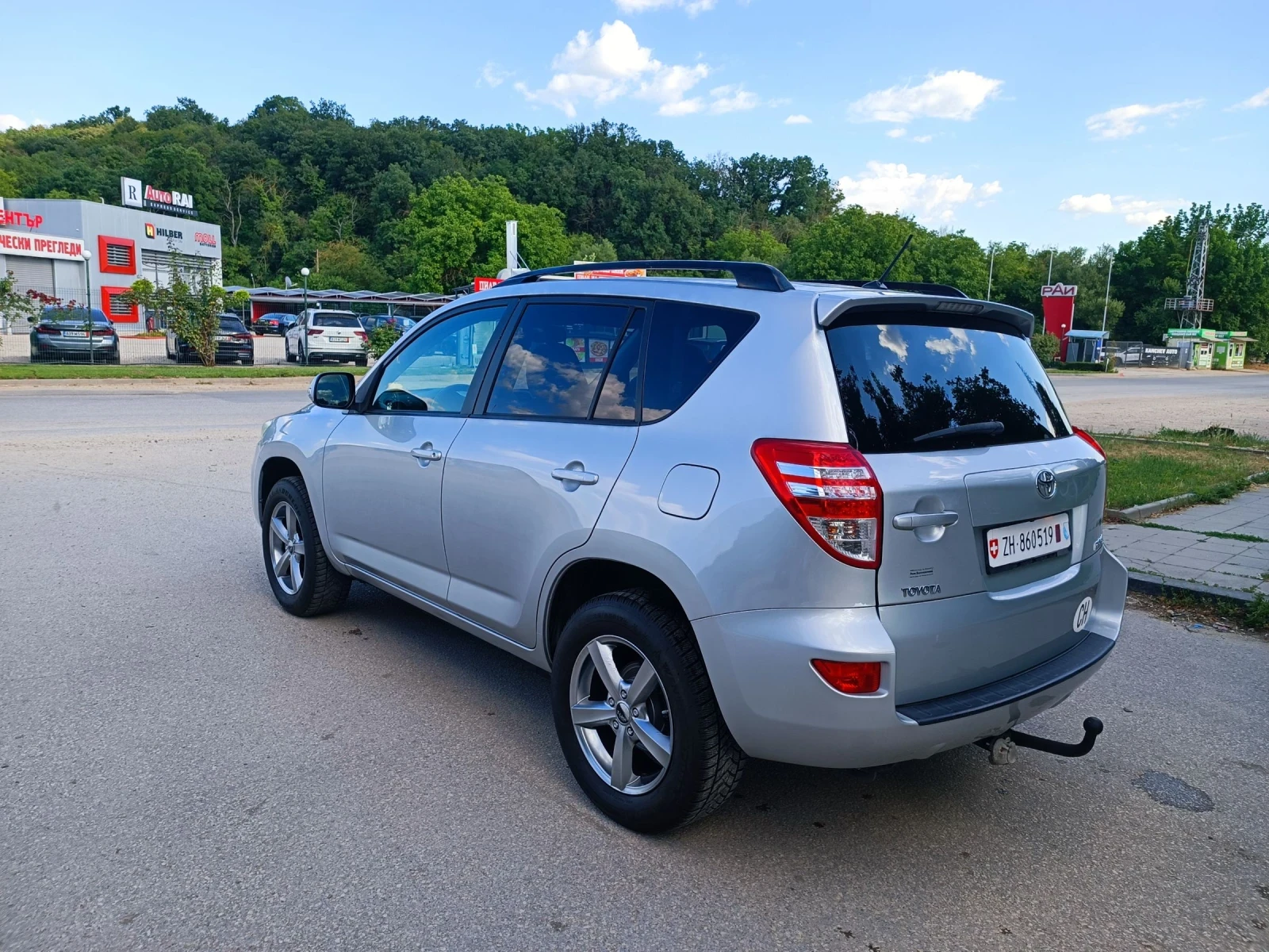 Toyota Rav4 2.0i-158 kc-ШВЕЙЦАРИЯ-РЪЧКА-6ск-4х4-FACELIFT, снимка 5 - Автомобили и джипове - 54988569