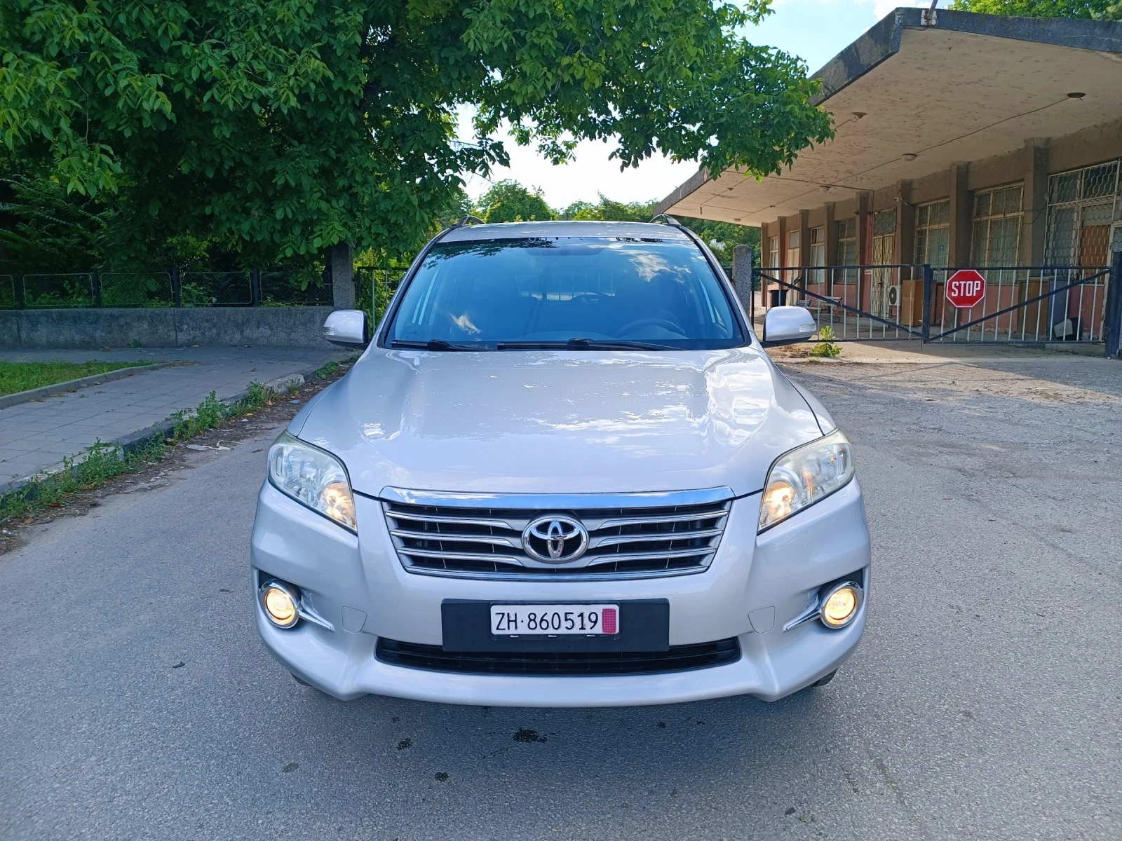 Toyota Rav4 2.0i-158 kc-ШВЕЙЦАРИЯ-РЪЧКА-6ск-4х4-FACELIFT