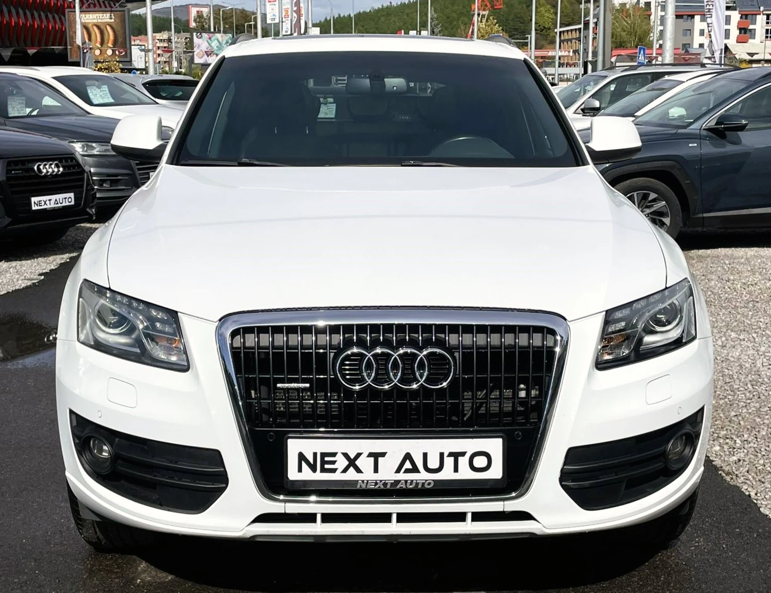 Audi Q5 3.0TDI 239HP S LINE KEYLESS NAVI PANO EU5, снимка 2 - Автомобили и джипове - 55302342