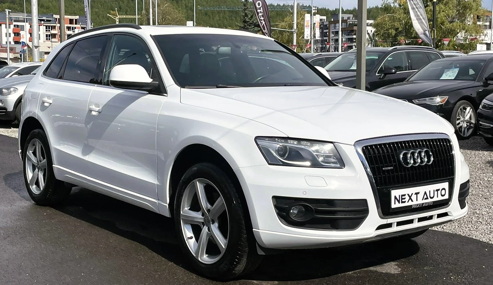 Audi Q5 3.0TDI 239HP S LINE KEYLESS NAVI PANO EU5, снимка 3 - Автомобили и джипове - 55302342