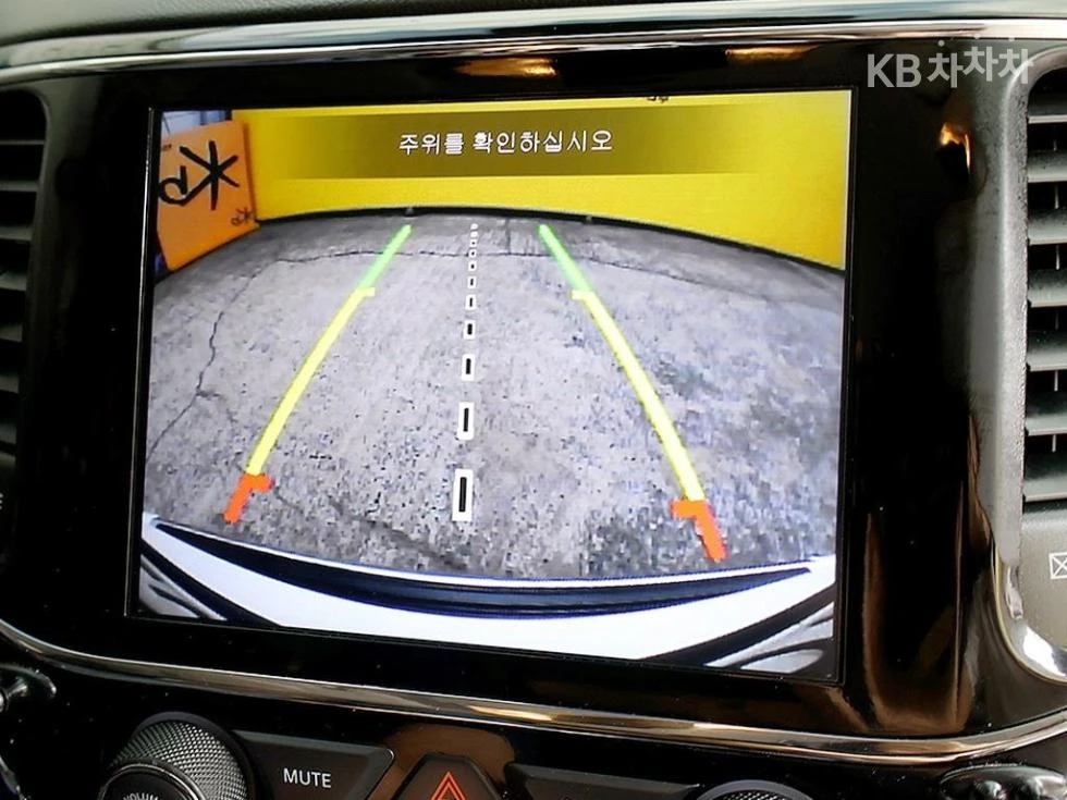 Jeep Grand cherokee 3.6 SUMMIT HARMON KARDON/PANORAMA/360CAM, снимка 10 - Автомобили и джипове - 55407416