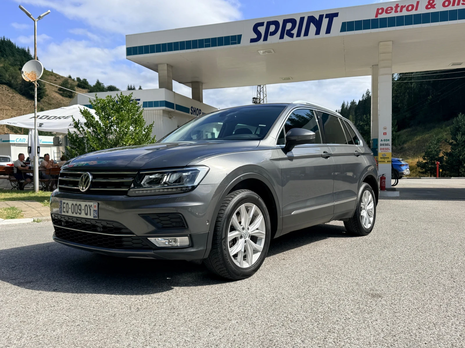 VW Tiguan DIGITAL* 4x4* DISTRONIC* LANE KEEP* ЕЛ.БАГАЖНИК* Т
