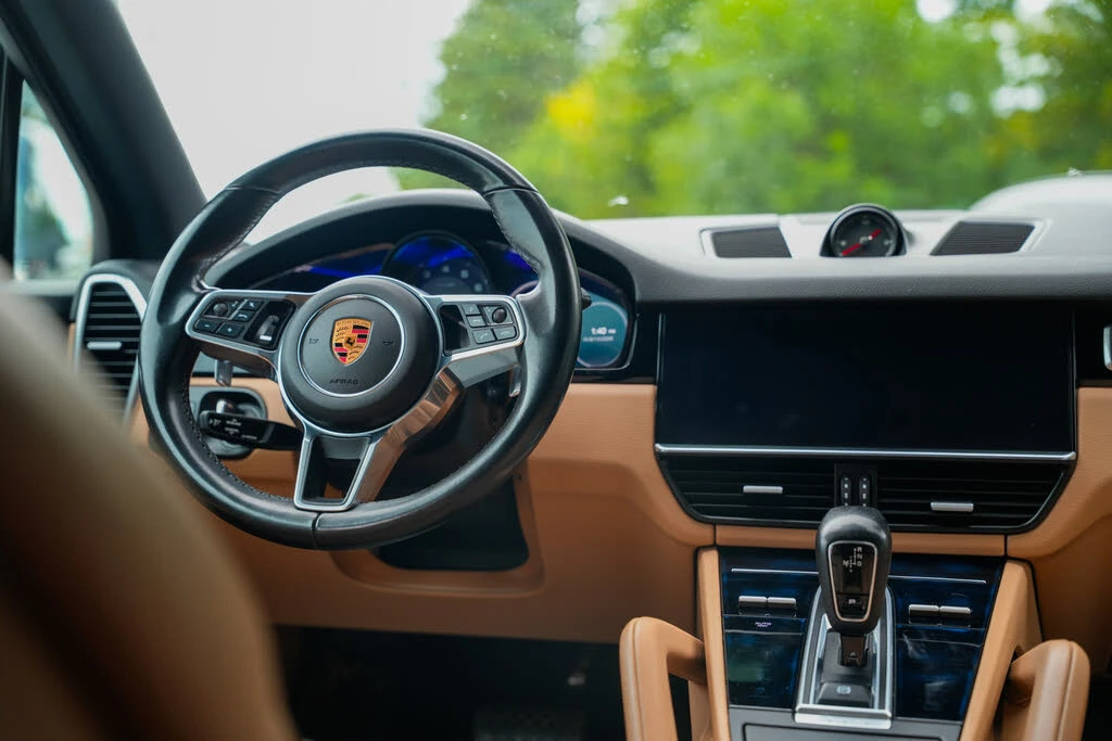 Porsche Cayenne 3.0 V6 AWD, снимка 12 - Автомобили и джипове - 56113187