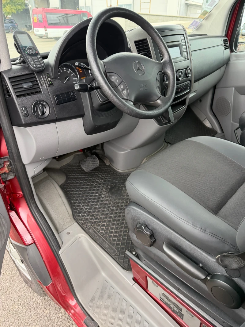 Mercedes-Benz Sprinter 213 2 клима 9места, снимка 13 - Бусове и автобуси - 52022821