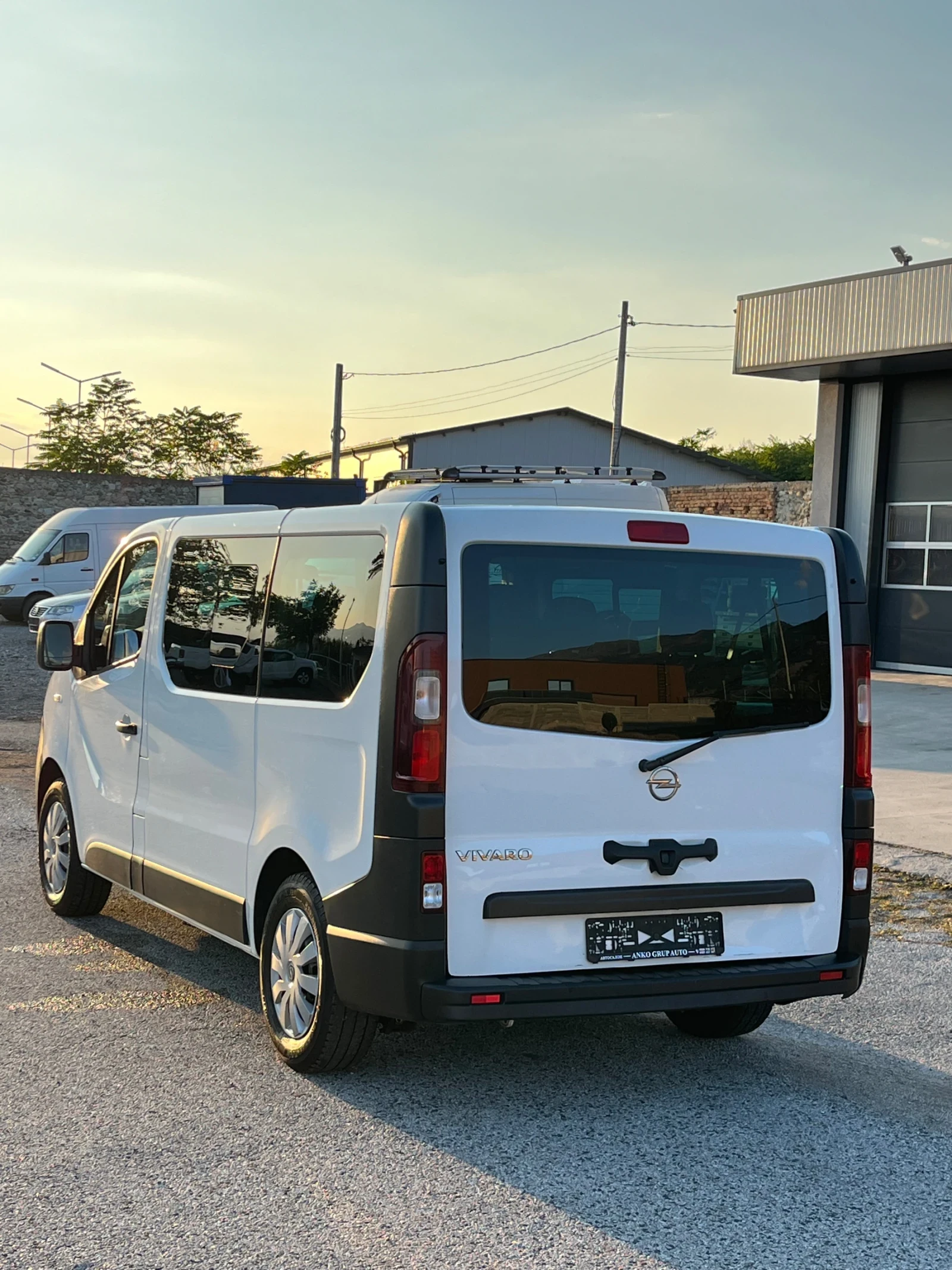 Opel Vivaro 9 MESTA - изображение 10