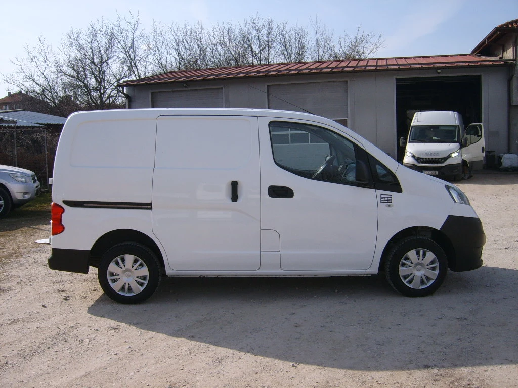 Nissan NV200 1, 5d euro6, снимка 3 - Бусове и автобуси - 53879492