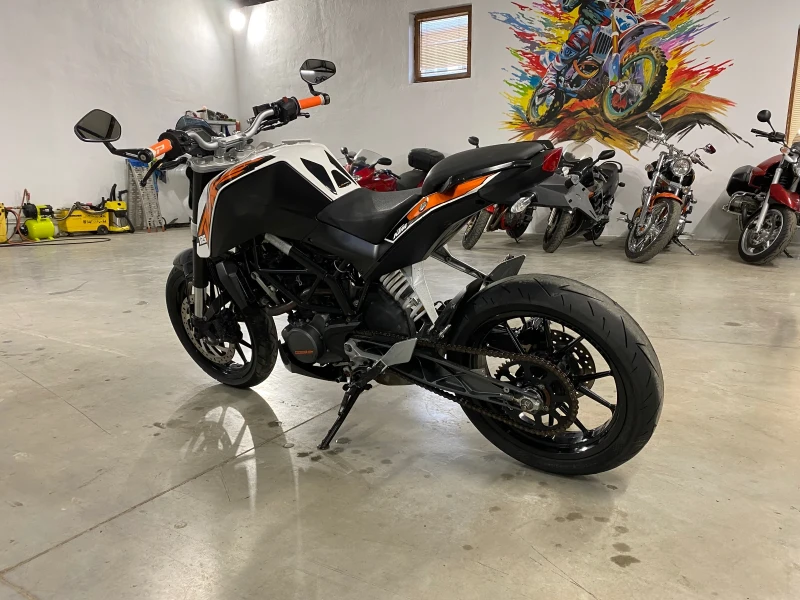 Ktm Duke 125 ABS, снимка 5 - Мотоциклети и мототехника - 47969917