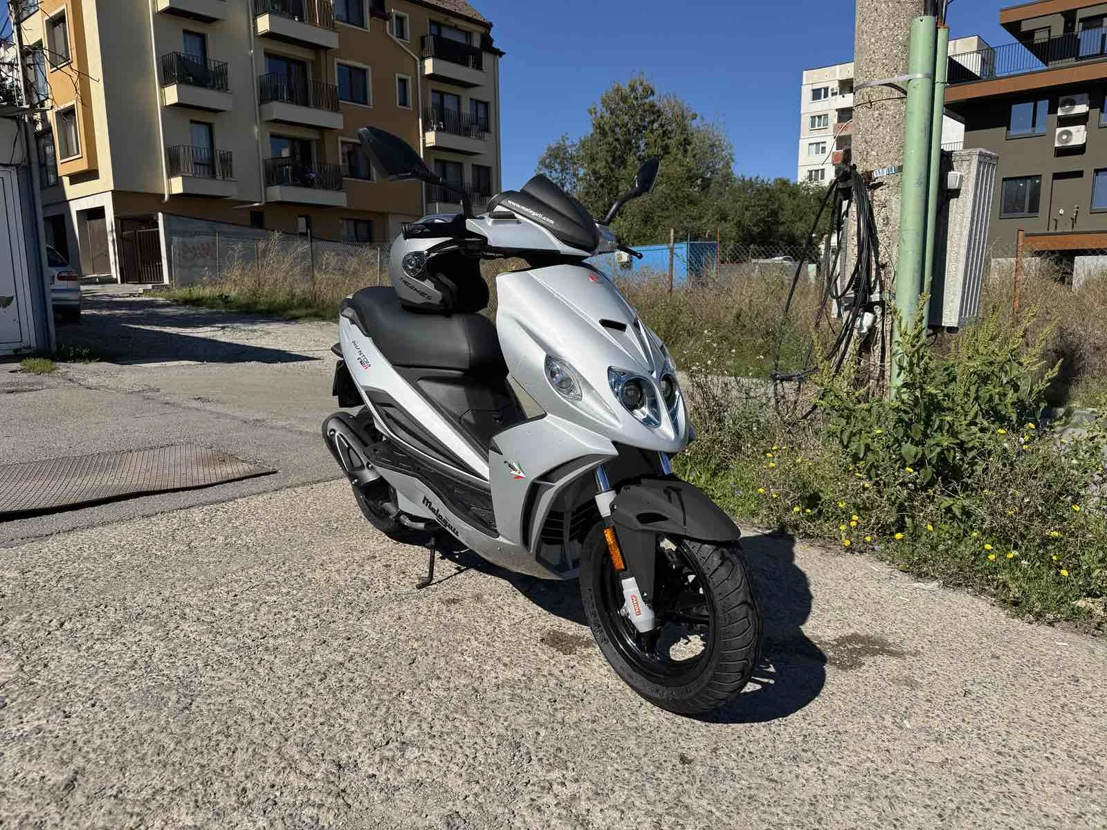 Malaguti Phantom F12 | Auto.bg — изображение 1