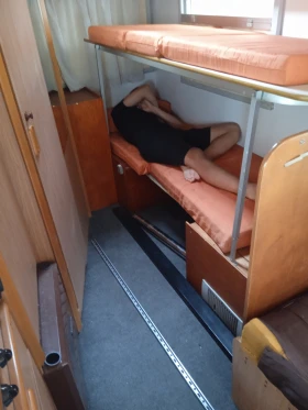 Кемпер Fiat IVECO 7m, Б кат, ДвойнаГУМА, 6места, снимка 10