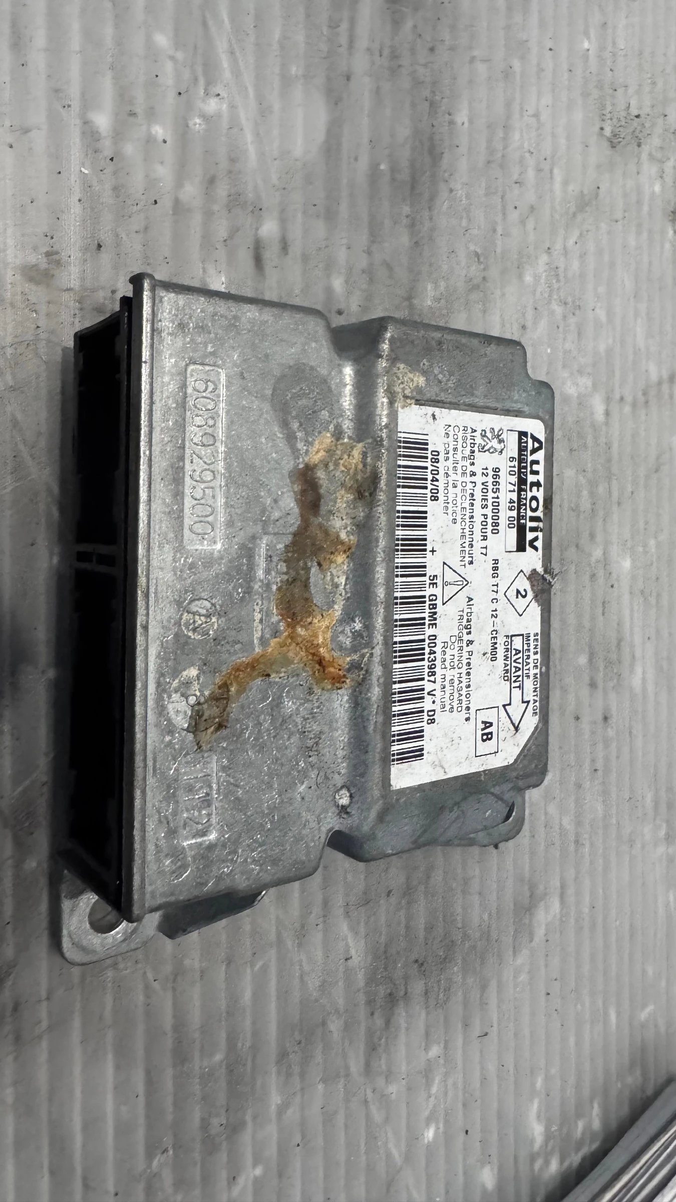 Airbag  /  /  a Peugeot 308 - 9665100080 / 608929500 | Mobile.bg   1