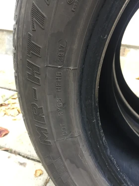 Гуми Всесезонни 225/60R17, снимка 4 - Гуми и джанти - 46524098