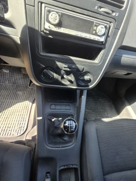 VW Golf 1.6 бензин 102к.с. Промоция , снимка 10