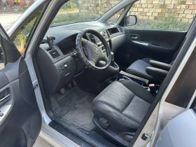 Toyota Corolla verso, снимка 5
