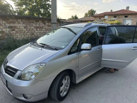Toyota Corolla verso, снимка 8