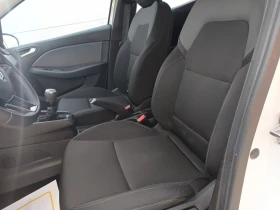 Renault Clio 1.0TCe/ 100к.с./Life - 16500 лв. / 8436.32 € - 68276467 12